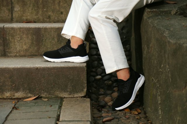 The Best Casual Sneakers for Men and Women Are Low-Maintenance